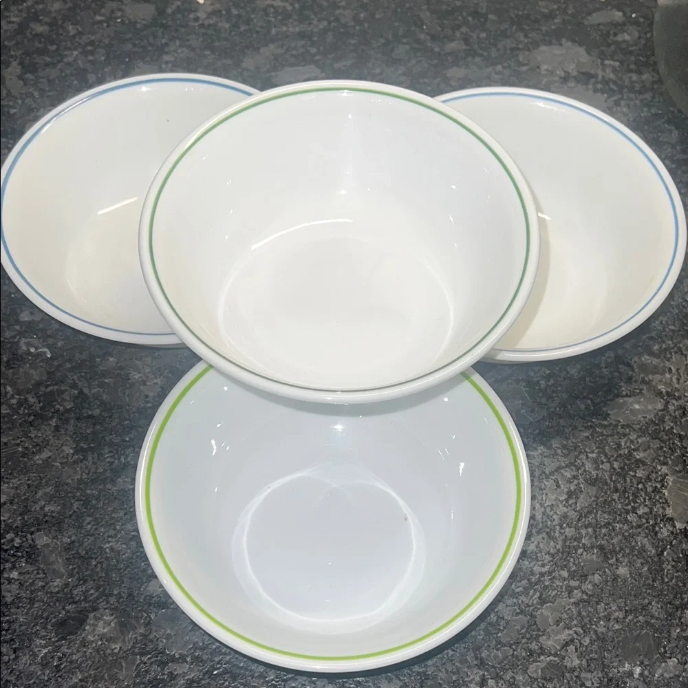 Set of 4 White Corelle SPRING MEADOW cereal bowls with Green and Blue Trim. 6”